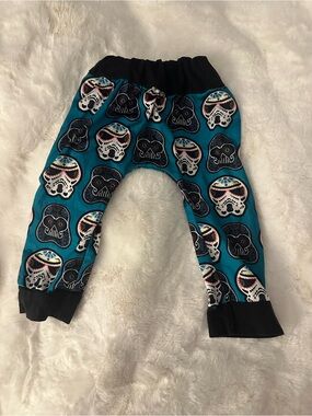 Pants with Sugar Skull Stormtrooper Print